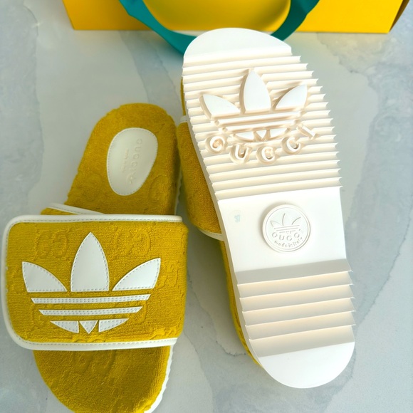 NIB GUCCI x ADIDAS SANDALS SLIDES MAGIC SPONGE GG DEMETRA SIZE 35, 37and39Ladies - Picture 4 of 9